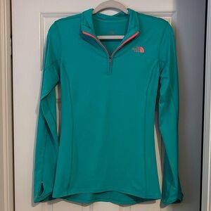 The North Face Women's Green Long Sleeve Tee